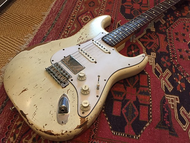Fender Road Worn 60's Stratocaster-Heavy Relic HSS Mod w/'54 Custom Shop  Pickups