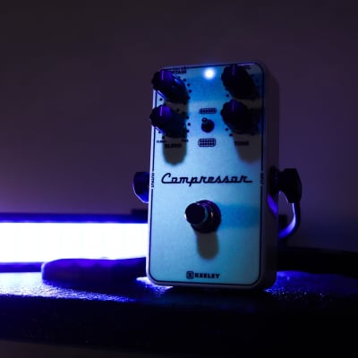 Keeley "Moon Glow in the Dark" Compressor Plus Pedal image 4