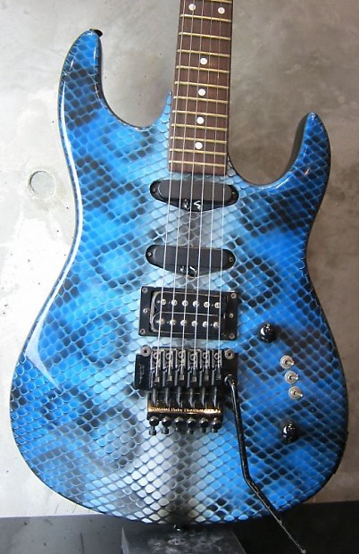 B.C. Rich USA ST3 Snake Skin Blue