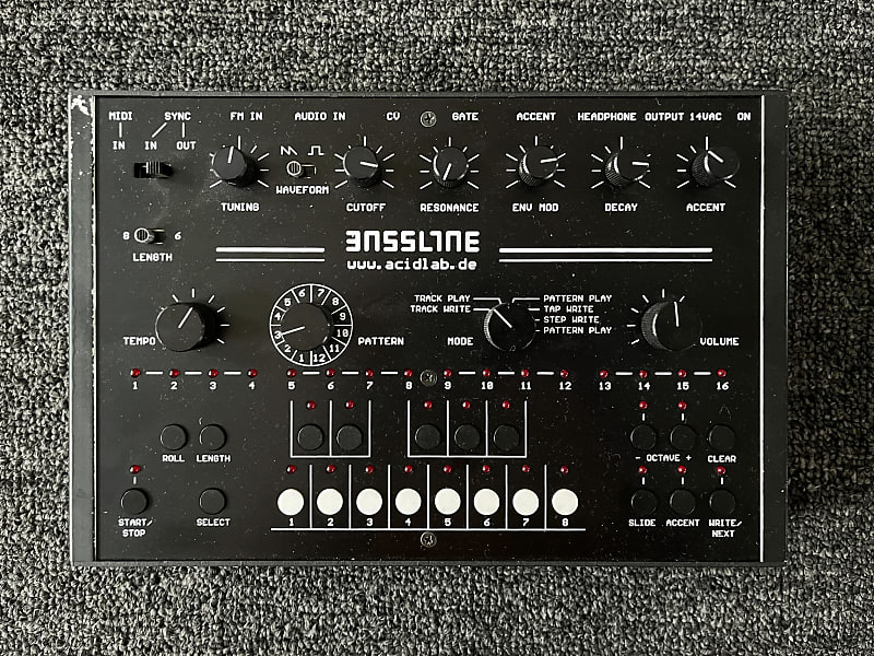 Acidlab Bassline 2 Black Reverb