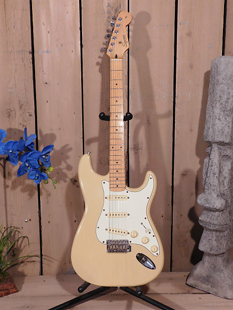 Squier Stratocaster Pro Tone Strat Reverb Canada
