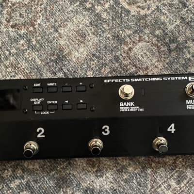Boss ES-5 Effects Switching System | Reverb
