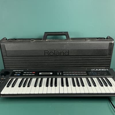 Roland Alpha Juno-1 49-Key Programmable Polyphonic Synthesizer 1985 - 1988 - Black