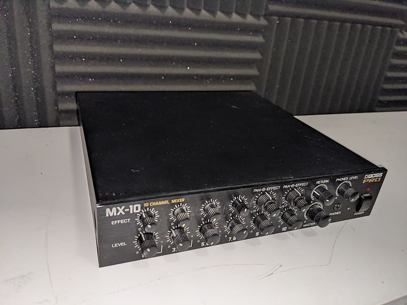 BOSS PRO MX-10 10 チャンネル ミキサー 動作品 Boss MX-10 Powered Mixer 10 Channel | Reverb