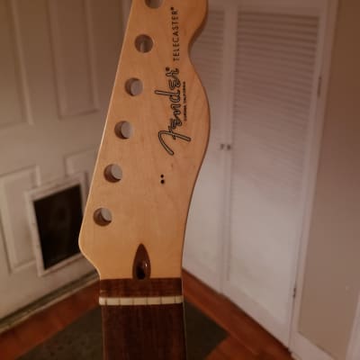 Fender Telecaster 2018 - Maple neck - Rosewood fingerboard image 2