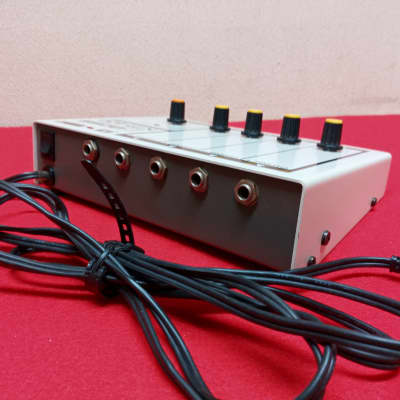 A sweet 1982 Roland-Boss KM-400 Keyboard mixer. Get your