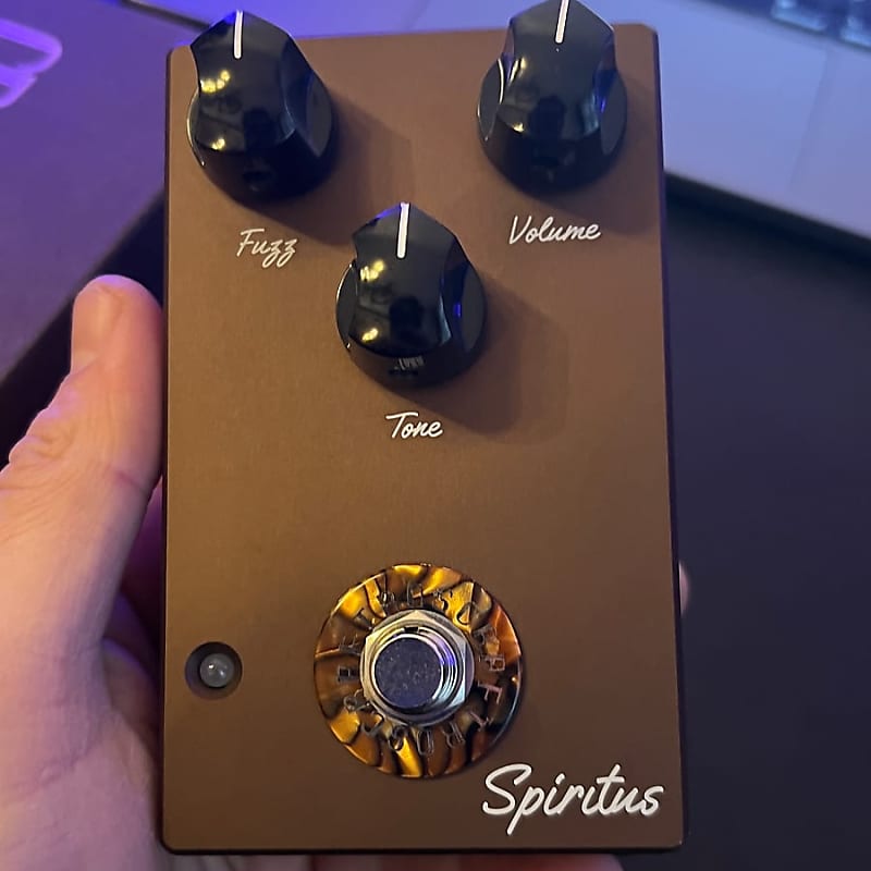Craftros Spiritus 2022 fuzz pedal