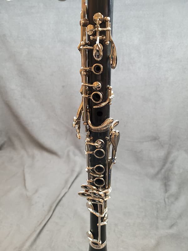 Buffet Crampon E11 Intermediate Bb Clarinet | Reverb Canada