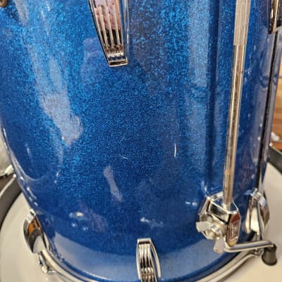 Ludwig No. 989 Big Beat Kit in Blue Sparkle 22-16-13-12" 3-ply Blue/Olive Badge image 25