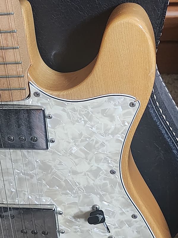 2010 Fender 70s reissue Thinline Telecaster TN-72 made in Japan