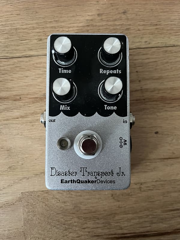 ギター EarthquakerDevices Disaster Transport Jr EarthQuaker Devices Disaster Transport Jr. | Reverb