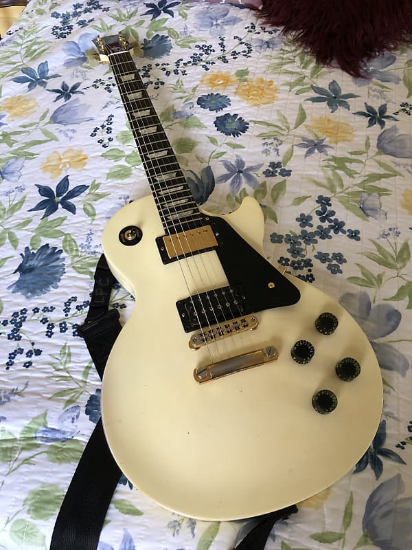 1996 Gibson Les Paul Studio Ebony Fretboard Alpine White image 1