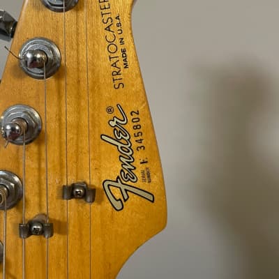 1984 fender stratocaster deals value