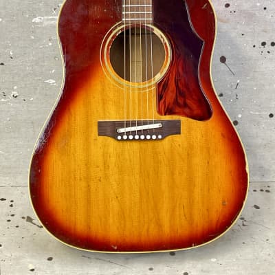Vintage 1960's Gibson J-45 Sunburst 1968-1969 Player Grade image 2
