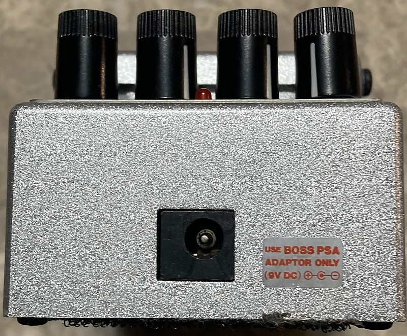 Boss FB-2 Feedback/Booster | Reverb Canada