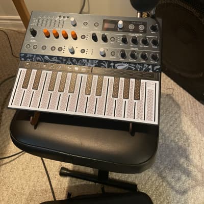 Arturia MicroFreak with Vocoder Mic, Case and Stand image 1