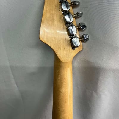 Memphis Sparkle Red Lawsuit Stratocaster Electric Guitar image 6