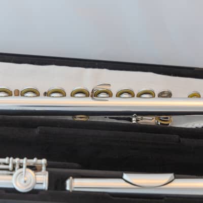 Yamaha YFL-282 Standard Open Hole Flute *Inline G *Cleaned & Serviced image 12