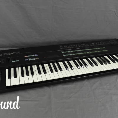 YAMAHA DX7 Digital Programmable Algorithm Synthesizer 【Very Good Conditions】