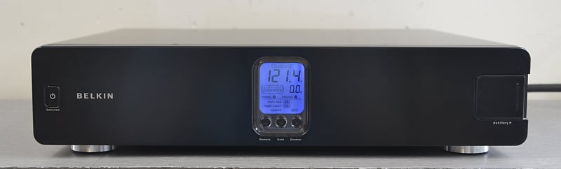 Belkin Pure AV PF60 Home Theater Power Console / Surge Protector  			