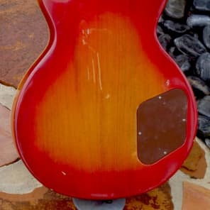 Gibson Les Paul Deluxe "Lefty" 1975 Cherry'burst image 4