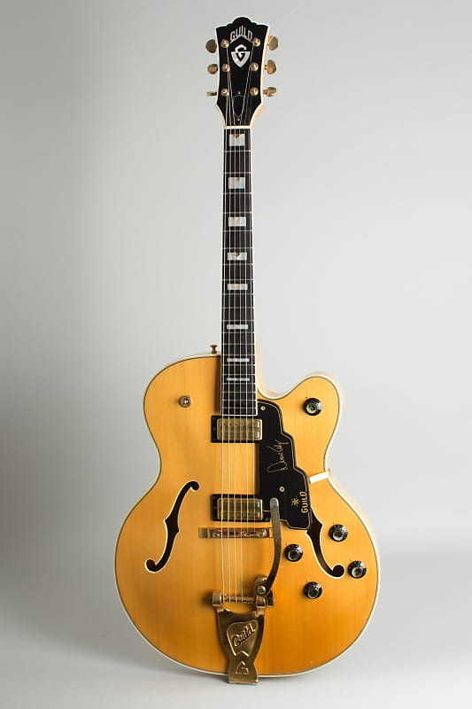 Guild  Duane Eddy DE-500 Thinline Hollow Body Electric Guitar (1967), ser. #EI-127, original black hard shell case. image 1