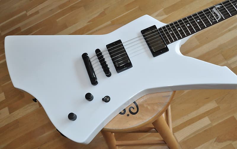 ESP LTD Snakebyte WH / James Hetfield Signature w/ Hardcase - Made