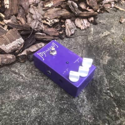 【Lovepedal】Purple Plexi Lovepedal Purple Plexi | Vintage Guitar® magazine