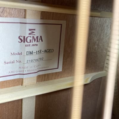 Sigma Acoustic Guitar DM-15E Aged image 4