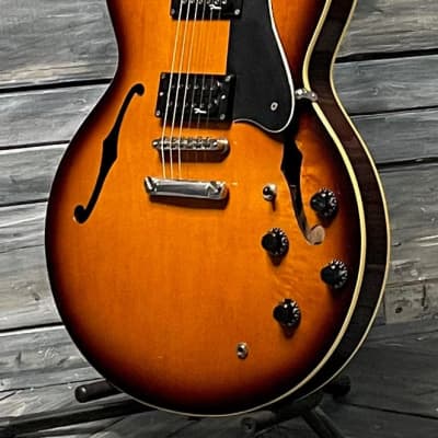 Used Dean Semi-Hollow 335 Style Electric Guitar with Gig Bag- Sunburst image 6