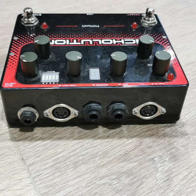 Pigtronix Echolution 2 - Delay Effect Pedal image 3