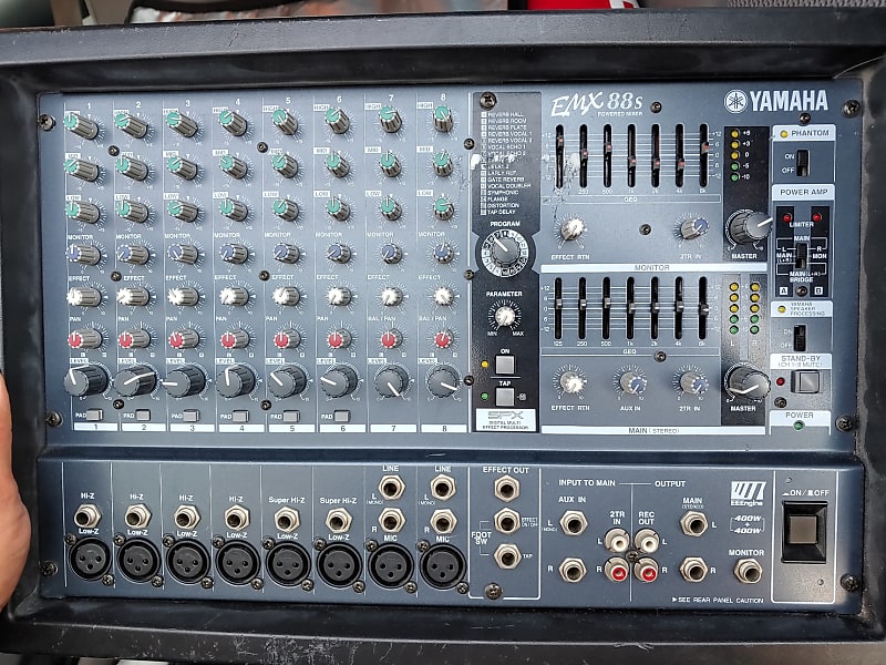 Yamaha EMX88s- 8 Channel Dual 400w Powered Mixer image 1