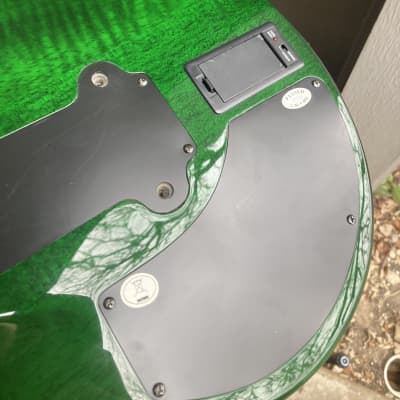 Parker Pm 24 emerald Green Flame Top hornet single cut piezo electric guitar  - Emerald Green Flame image 14