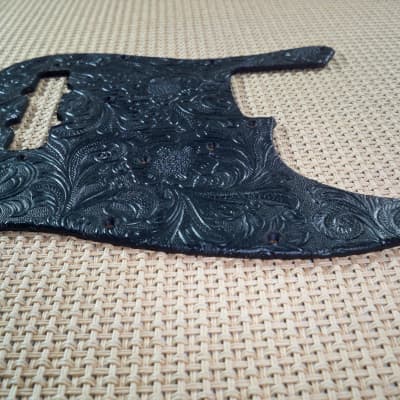 country western tolex pickguard & control plate for us/mex fender 62' re-issue jazz bass image 4