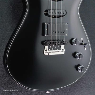 Knaggs Guitars - Influence Kenai - Black - HSS image 3