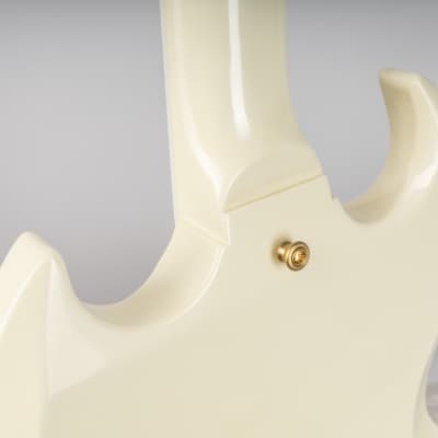 Gibson 1963 Les Paul SG Custom Reissue with Maestro Vibrola, Classic white | Demo image 13