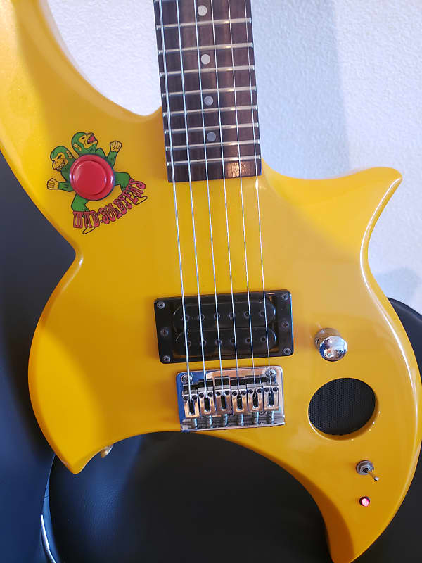 Fernandes ミニエレキギター MAD SOLDIERS GM-JR Fernandes ミニエレキギター MAD SOLDIERS GM-JR