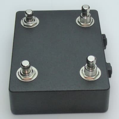 MM4B Four Button Momentary Remote Footswitch Pedal for Kemper and other effects image 6