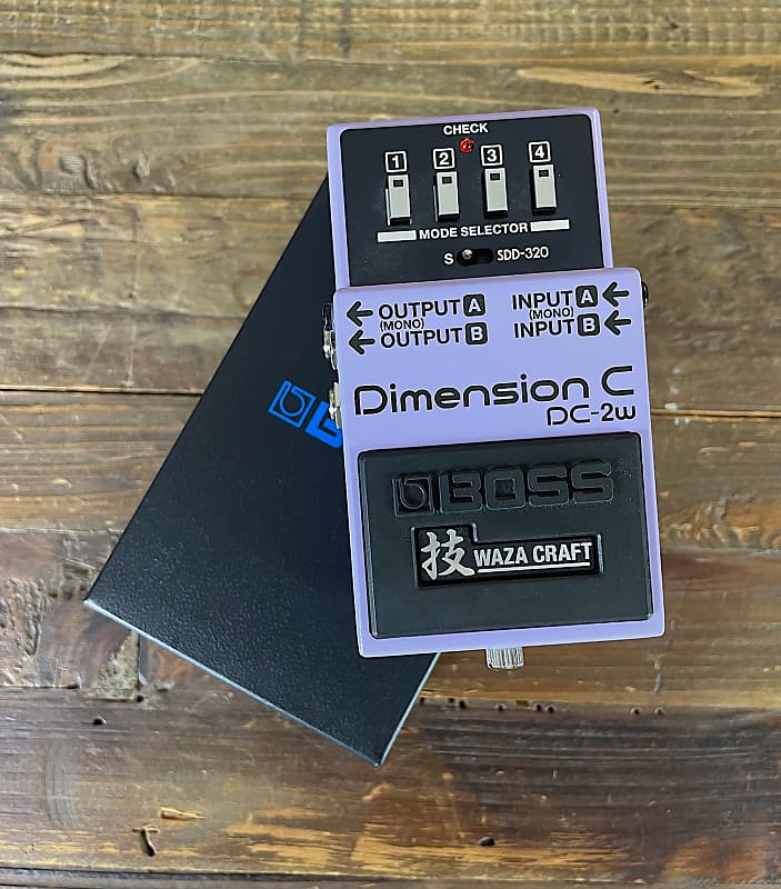 Boss DC-2W