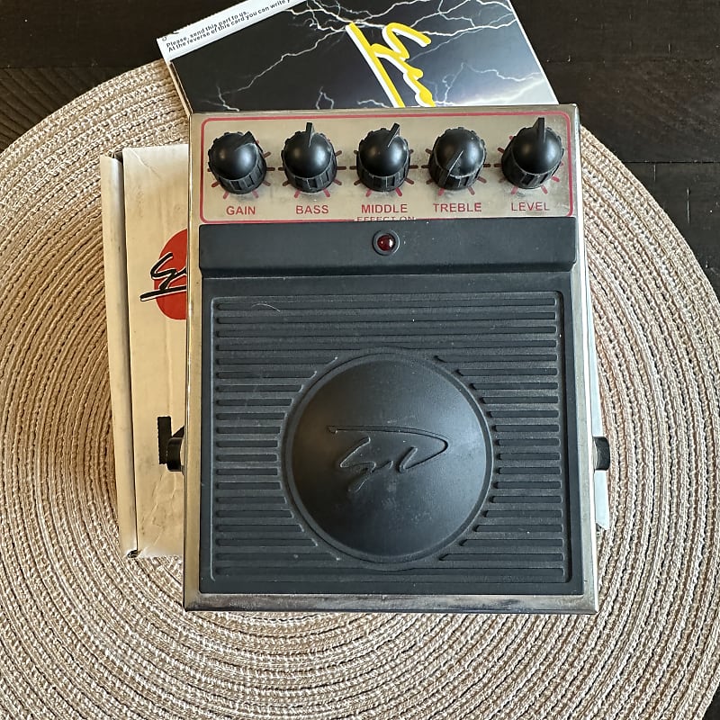 George Dennis King Bee Distortion