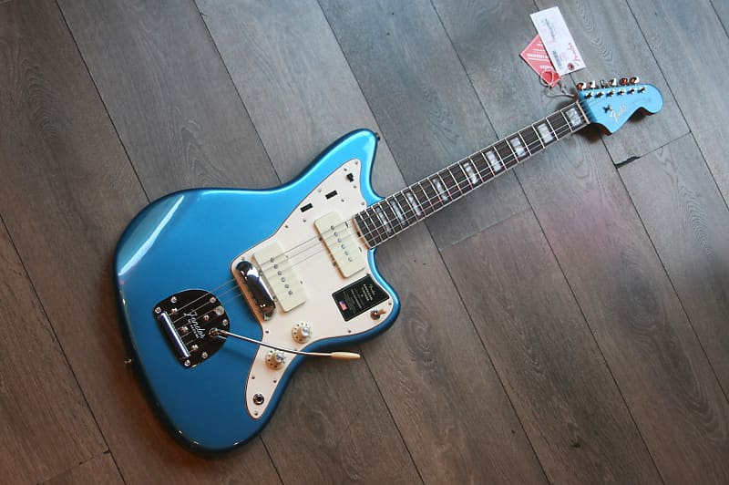 Lake placid deals blue jazzmaster