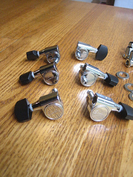 Godin sales locking tuners