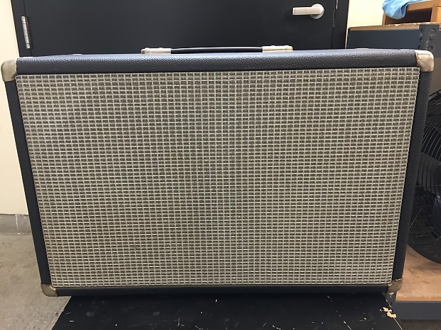 210 2025 guitar cabinet