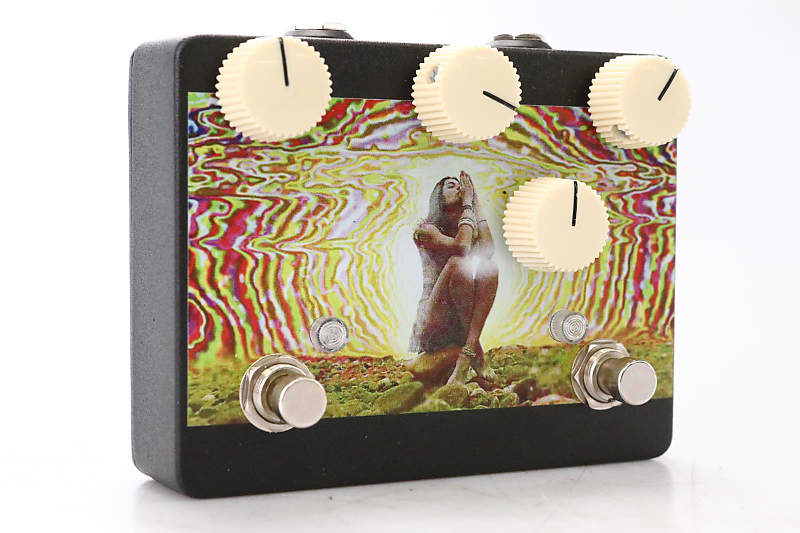 ギター lovepedal cot50  Lil  China LOVEPEDAL COT50 LIL CHINA LIMITED HW Hand-Wired Hand-Painted
