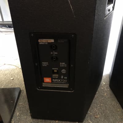 JBL  SRX715 pa speakers image 2