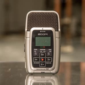 Zoom H2 ハンディレコーダー　used Used Zoom H2 Essential MultiTrack Recorder | Guitar Center