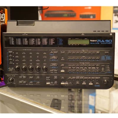 Roland RA-90 Realtime MIDI Arranger and Sound Module - Used