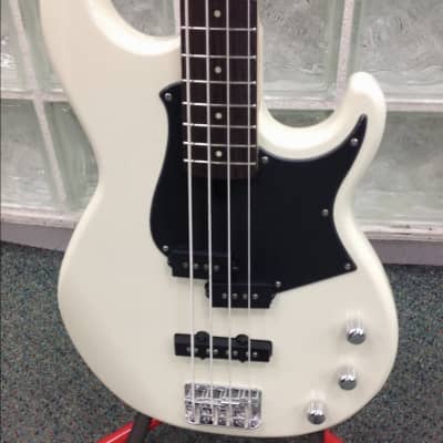 Yamaha BB234-VW 4-String - Vintage White | Reverb