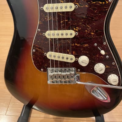 Squier Classic Vibe '60s Stratocaster image 2