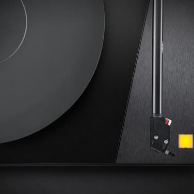 Mobile Fidelity UltraDeck+M Turntable with MasterTracker Phono Cartridge image 5